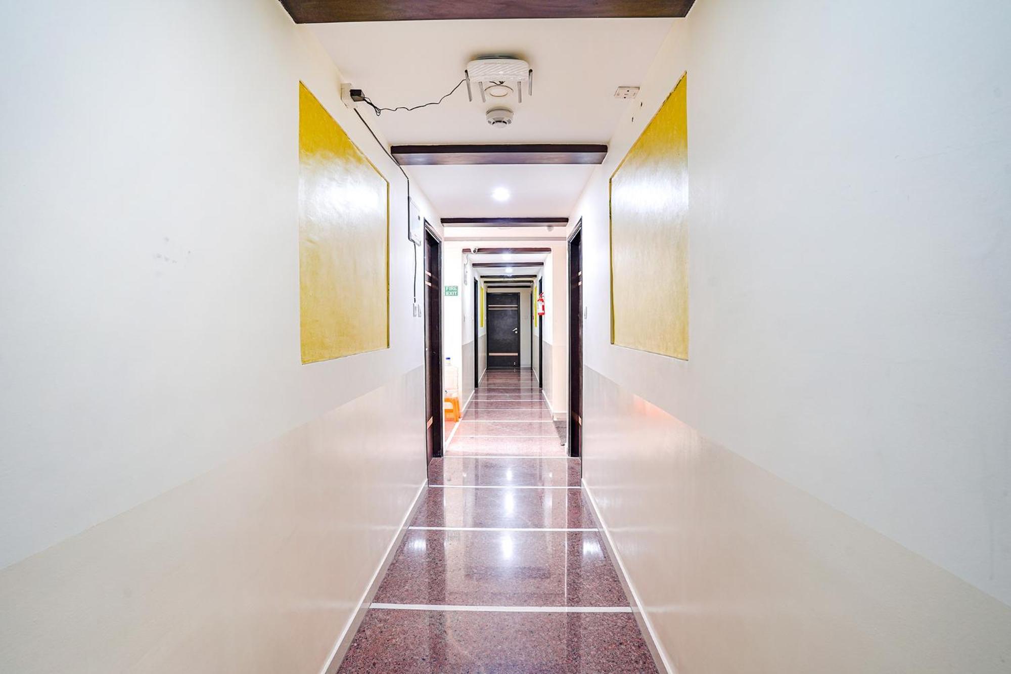Fabhotel Sky View Palace - Marathahalli Outer Ring Road Bangalore Buitenkant foto